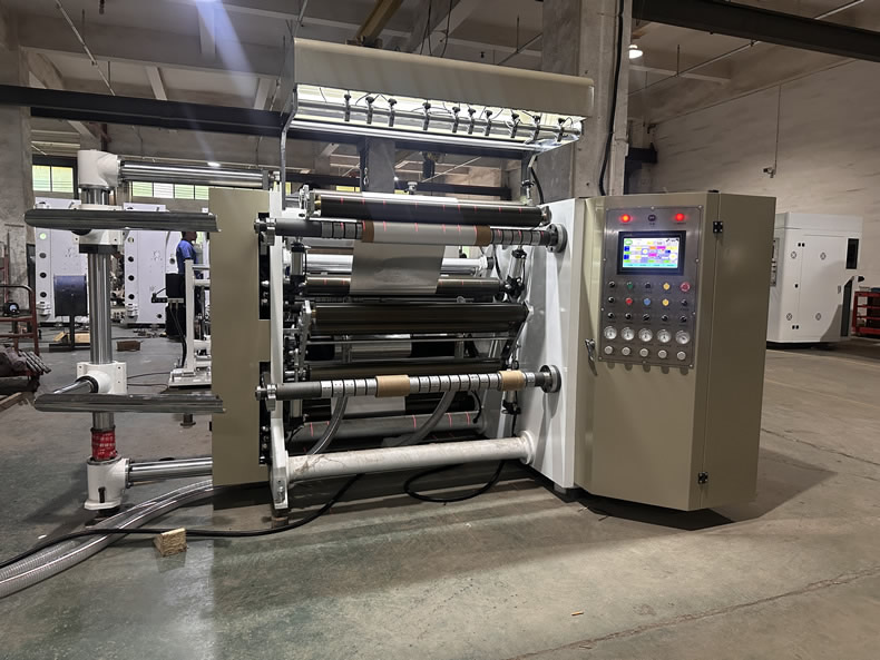 烟包衬纸压纹LEYU.COM